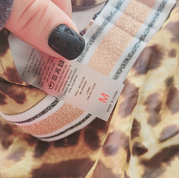 Leopard Bikini - Picture 3 of 3